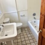 slip resistant bathroom flooring